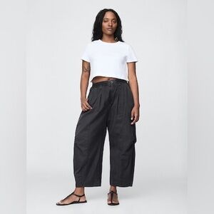 GAP Mid Rise Twill Barrel Pants